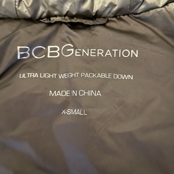 BCBG packable  down jacket - Picture 3 of 5